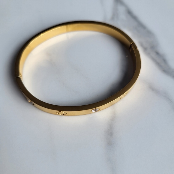 18K Gold Plated Bracelet with Clover a d Cubic Zironia Stones - Picture 4 of 7